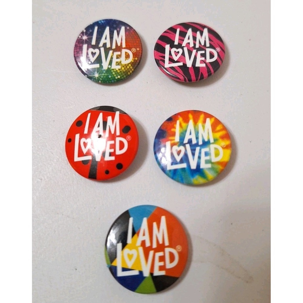 Lot of 5 I Am Loved Helzberg Diamonds Small 1" Button Pinback  Badge Collectible